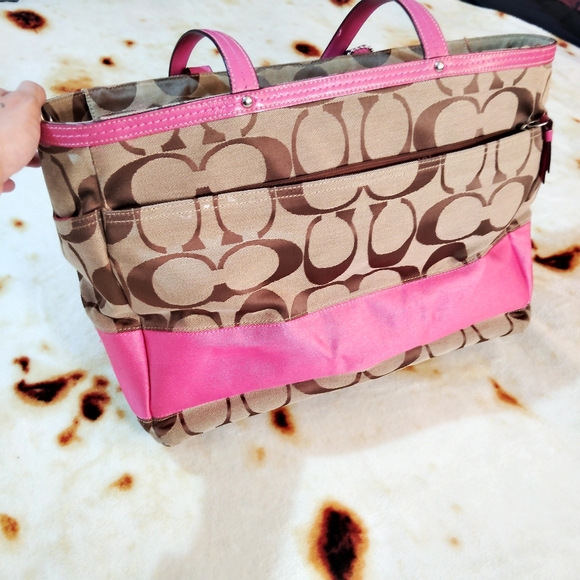Vtg Y2K Authentic Coach Classic Monogram Barbiecore/Pinkcore Large Tote - Picture 8 of 16